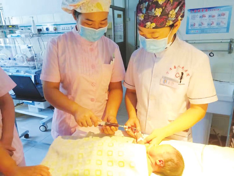 卢氏县妇婴监护型护送